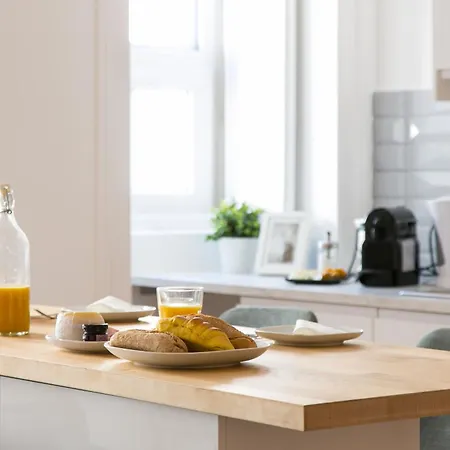 Апартаменты Charming Loft In Bairro Alto - Jj