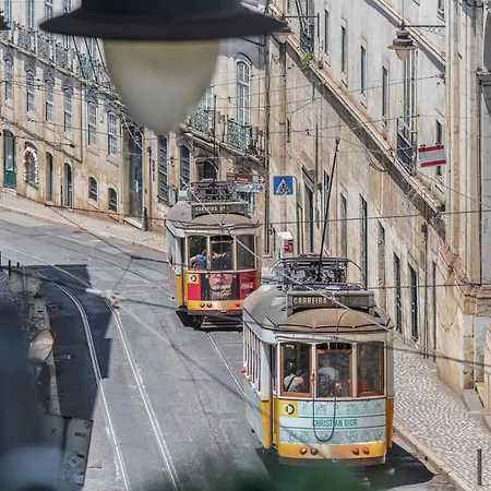Апартаменты Charming Loft In Bairro Alto - Jj