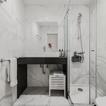 Апартаменты Charming Loft In Bairro Alto - Jj