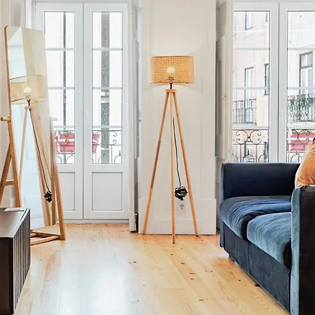 Charming Loft In Bairro Alto - Jj Лиссабон