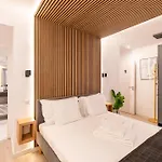Διαμέρισμα Sunlit & Patio Studios - Prime Lisbon *