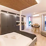 Διαμέρισμα Sunlit & Patio Studios - Prime Lisbon Lisboa