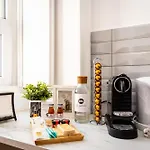 Sunlit & Patio Studios - Prime Lisbon Διαμέρισμα
