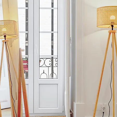 Charming Loft In Bairro Alto - Jj ליסבון